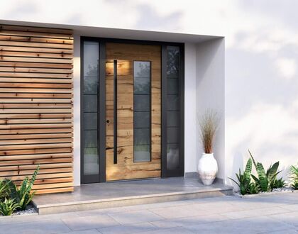 Edle Aluminium-Haustür in Holzoptik